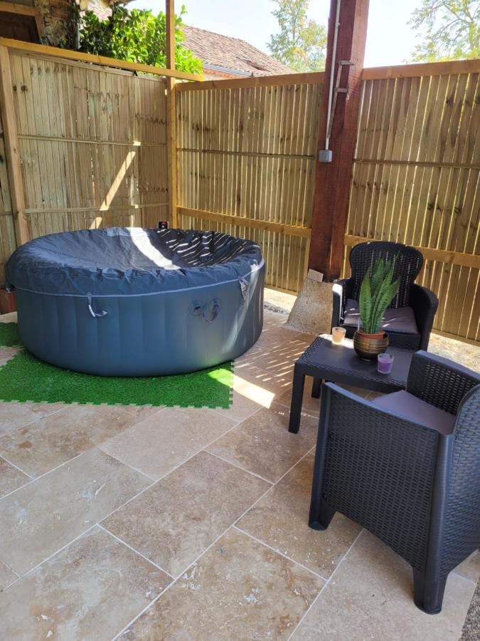 Un Air De Vacances2/Piscine Et Jacuzzi Layrac Exterior foto